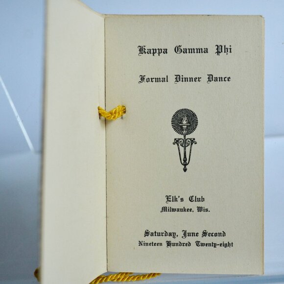 Vintage 1928 Kappa Gamma Phi Elk's Club Milwaukee Wisconsin Dance Card - Picture 3 of 5